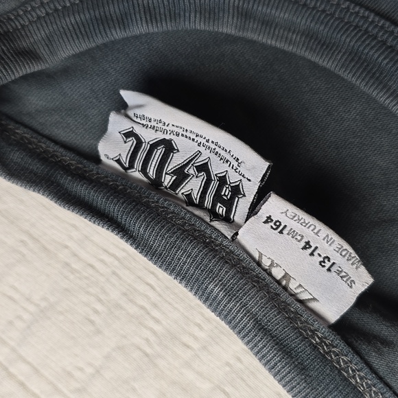 ZARA AC/DC Graphic Long Sleeve KIDS Shirt Size 13-14 - Picture 4 of 9